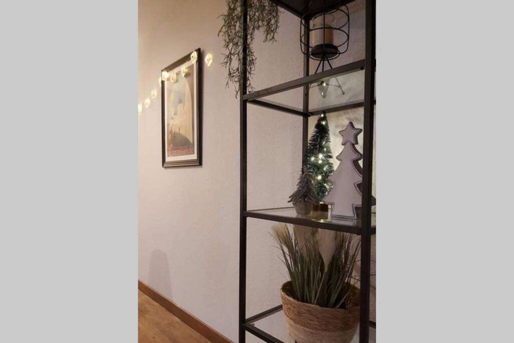 Le 68b Apartment *