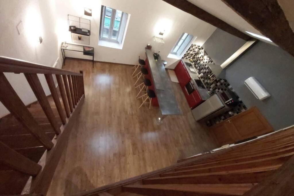 Le 68b Apartment